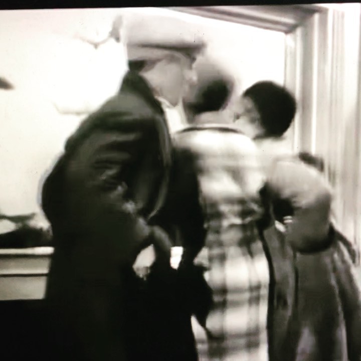 The other week I discovered #HildegardeWithers. This clip is from the first movie about her, made 1932, “The Penguin Pool Murder”. In total six movies where made about Hildegard between 1932-1937. The character was based on a book series about this sleuthing teacher and spinster type lady. With the first book published 1931. 
I should say that the movies sometimes include technical and/or logical glitches in their storylines. BUT, who cares when #EdnaMayOliver steals every scene! I just love her 🙌🏻❤️ She played Hildegarde in the first three movies. All of those movies can be found for free to watch on YouTube or on archives.org. And that’s my weekend recommendation for you! 😃
#thepenguinpoolmurder #stuartpalmer #amateursleuth